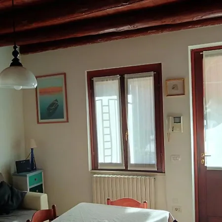 Casa Giulia - *
