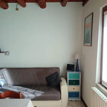 Casa Giulia - *
